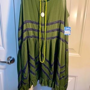 NWT FREE PEOPLE , Unique/Cool Boho flowy top/dress